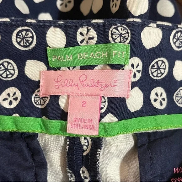 Lilly Pulitzer Palm Beach Fit navy blue with white lemon print cropped pants 2 - Picture 4 of 6